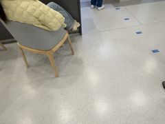 -上海大学附属上海和平眼科医院