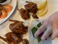 妙龄乳鸽-海湾壹品·粤菜·早茶·烤鸭(拱北店)