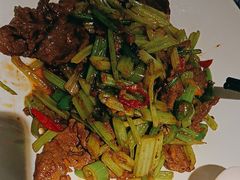 -卢大鲜鱼头捞饭(美利广场店)