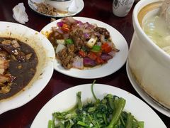 -余杨鸭鸭餐厅