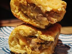 芋泥流沙肉松包-喜茶(北京五棵松华熙店)