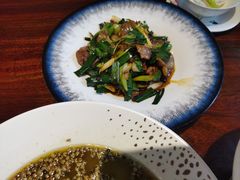 -泡桐树孙二娘私房菜