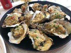 -覃记海鲜美食餐厅