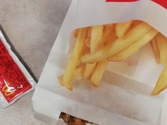 -麦当劳(田林好又多店)