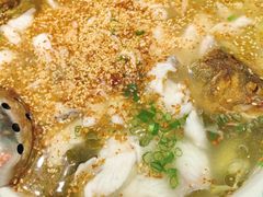 头牌酸菜鲈鱼（中份）-姚姚酸菜鱼·金戈戈香港豉油鸡(喜荟城联名店)