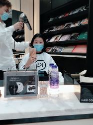 -HAIR CORNER