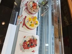 -花花卷卷·鲜食蛋糕(静安久光百货店)