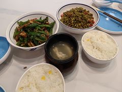 -洞庭米湘·湖南菜(银河SOHO店)