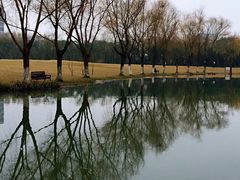 -晓风书屋(浙大紫金港店)