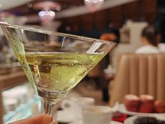 -荣誉国际酒店-云顶旋转餐厅