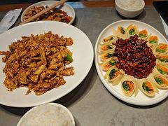 -第5大道精品休闲购物广场