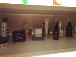 -颜工坊健康美容管理中心喜丽妈妈