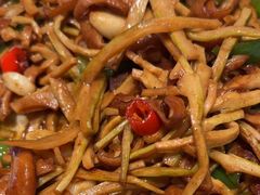 -鑫小城故事·藕汤·家常菜(台北一路总店)