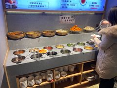 自助小料台-捞三国黑牛火锅