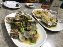 -四川小胡子海鲜(丁村万人海鲜广场店)