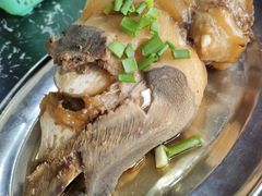 -牛一煲美食(江高店)