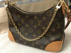 -臻新二手奢侈品回收鉴定(塘桥店)