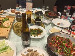 -闫水饺大酒楼·北京老闫靓马饺子馆