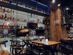 -1886德国汽车餐厅(外滩十六铺码头店)