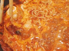 -三清洞摩西韩式年糕火锅(威高广场店)