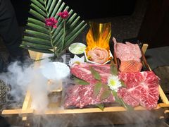 -铭牛烧肉·和牛海鲜自助(高新月牙湖店)