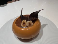 榛爱-潮一不贰·法式甜品·生日蛋糕·西式简餐(外滩店)