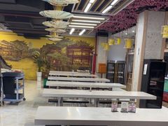 -哆喀美食广场(虎丘婚纱城店)