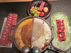 -三出山火锅(南京万象天地店)