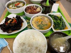 -老乡鸡(亳州路天庆大厦店)