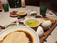 -松鹤面馆·古法焖肉面(观前店)