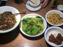 -费大厨辣椒炒肉(万家丽一店)