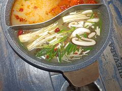 -成都屋头串串(青年北街店)