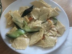 -正宗胖子抻面馆(岭东路店)