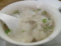 -张阿三馄饨店