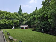 -上海市工艺美术博物馆