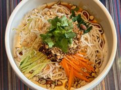 滇味凉米线-呐咪傣园·云南菜(石厦店)