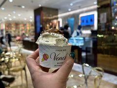 -VENCHI 闻绮(北京国贸商城店)