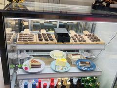 面包甜点陈列柜-Glacio Dessert Chef