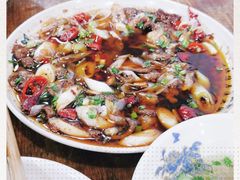 -杨三娘跷脚牛肉(羊子山西路店)