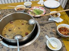 -乳仔牛牦牛汤锅 烤羊排(松潘古城店)