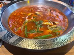 -野山舂·贵州现舂酸汤牛肉(东山店)