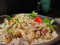 爽口鱼皮-蛙小侠·沸腾砂锅牛蛙(增城东汇城店)