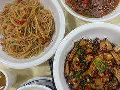 小炒鲜牛肉-笨罗卜浏阳菜馆(太平街店)