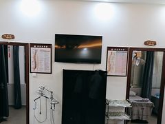 -张钰强中医正骨推拿连锁(唐家人才公寓店)