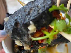 -黑色经典臭豆腐·湖南特产(步行街店)