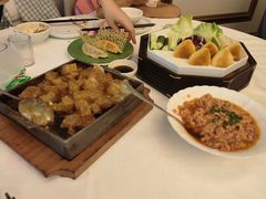 -品海楼·大连海胆锅贴馆(东港店)