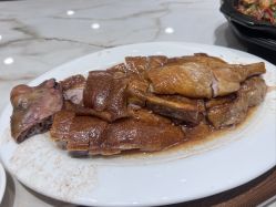 -三寓宾馆宴会厅