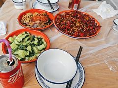 -十一街苍蝇馆子转经消江湖菜(九眼桥十一街店)