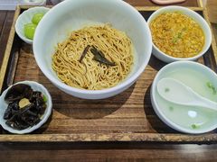 -蟹上黄·蟹黄面·江南糖水(人民广场店)