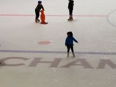 -冠军冰场CHAMPION RINK(凯德广场店)